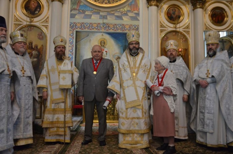 Paschalne odznaczenia w Katedrze św. Mikołaja w Białymstoku
