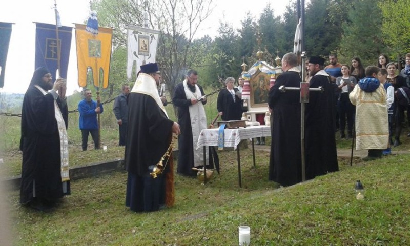 Paschalna panichida w Zawadce Morochowskiej