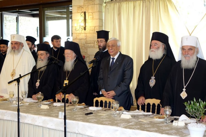 Święta Liturgia święta Pięćdziesiątnicy w Heraklionie