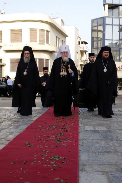 Święta Liturgia święta Pięćdziesiątnicy w Heraklionie