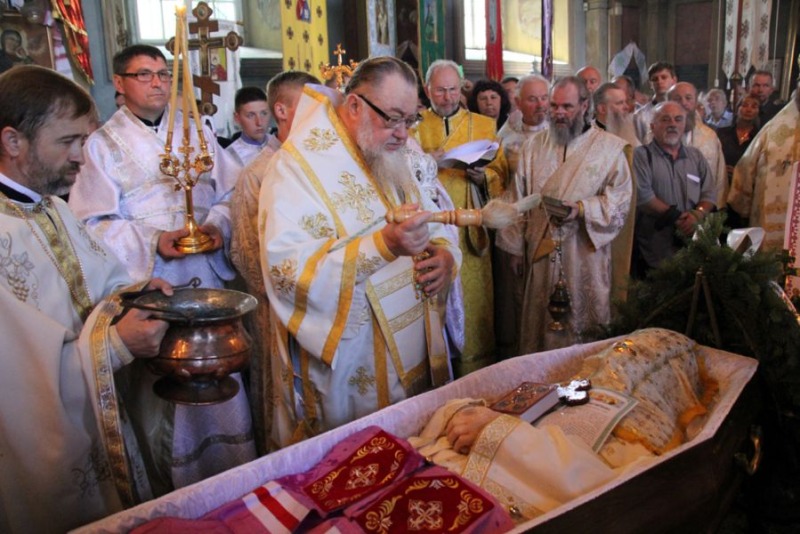 Pożegnanie władyki Adama