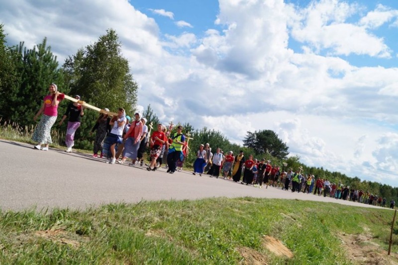 Piesza pielgrzymka z Monasteru św. Onufrego w Jabłecznej na św. Górę Grabarkę