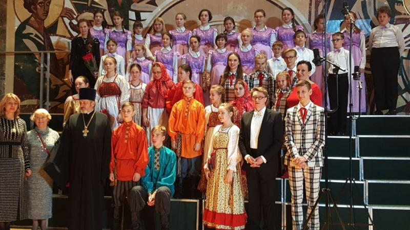 "Świat staje się lepszy kiedy śpiewa Stebło” 