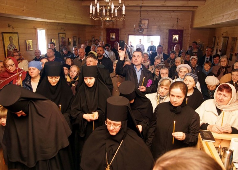 Postrzyżyny małej schimy w Zaleszanach
