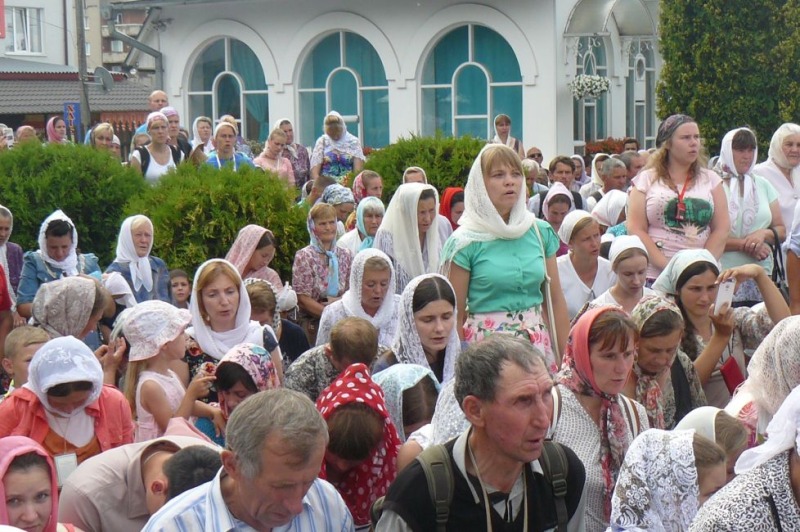 Idąc za rękę z Bogiem - relacja z pielgrzymki do Poczajowa