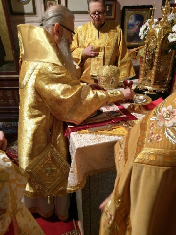 Poświęcenie nowych antyminsów w Diecezji Łódzko-Poznańskiej