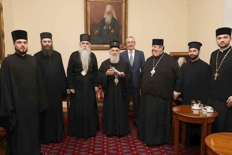Belgrad: przekazanie relikwii św. Ireneusza z Lyonu. 