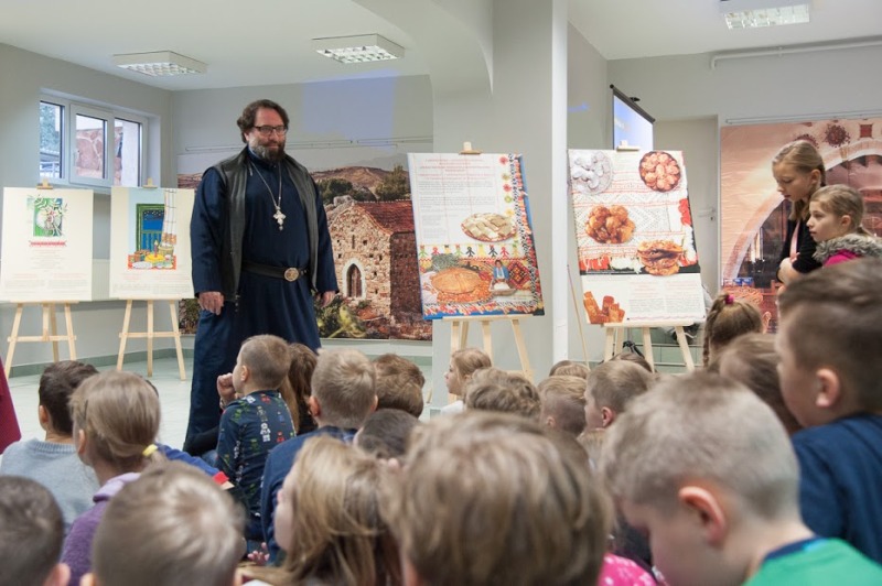 Warsztaty o greckich tradycjach świątecznych