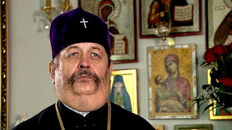 Śladami zniszczonych kopuł