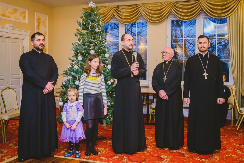 Choinka w białostockiej parafii Wszystkich Świętych 