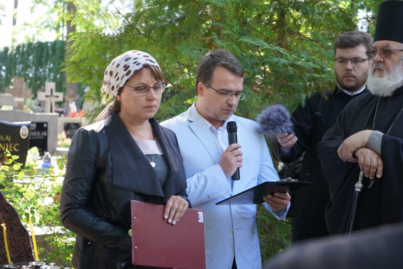 Poświęcenie krzyża ku czci śp. abpa Jeremiasza