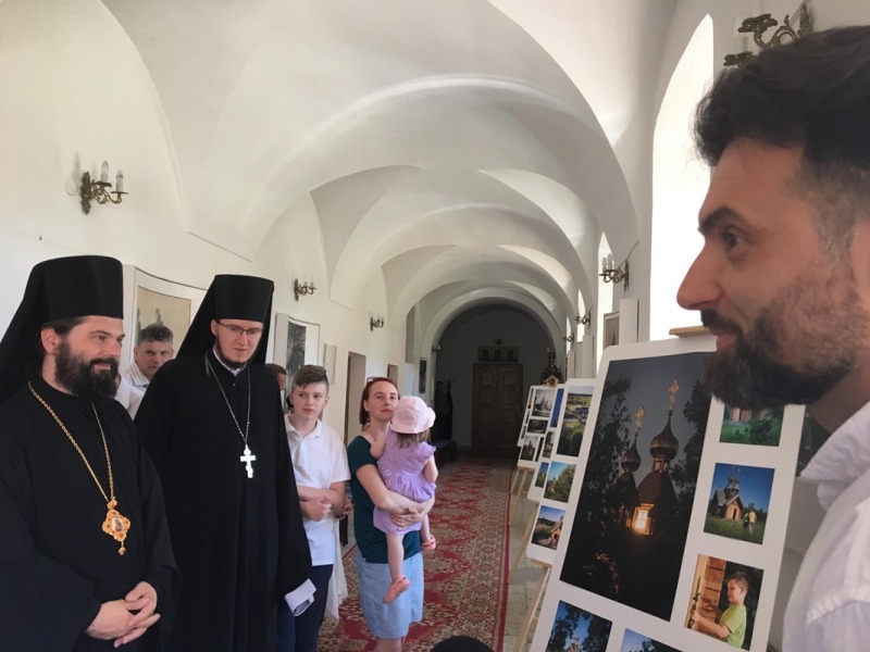 Supraśl: wystawa zdjęć o cerkwi w Łaźniach