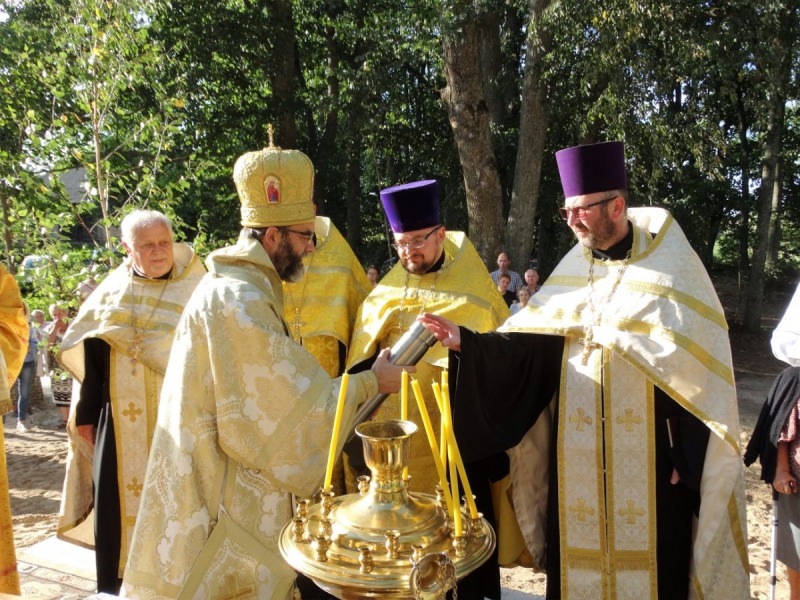 Poświęcenie kamienia węgielnego w Potoce