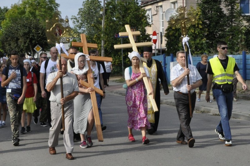 16 sierpnia, Parafia św. Michała Archanioła w Orli - XXXIII Piesza Pielgrzymka Białystok - śW. Góra Grabarka - fot. Halina Chwojko 