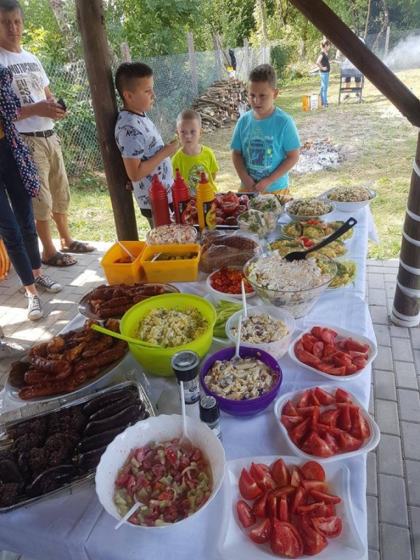 Piknik parafialny w Dolicach