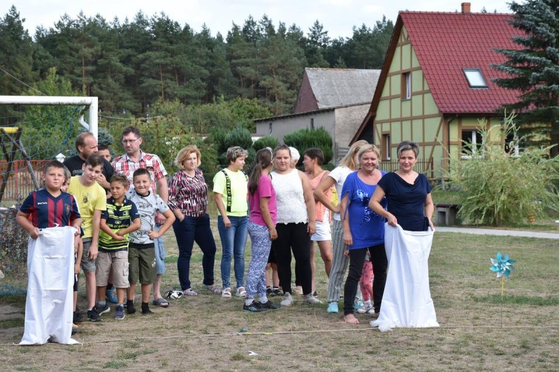 Piknik parafialny w Dolicach