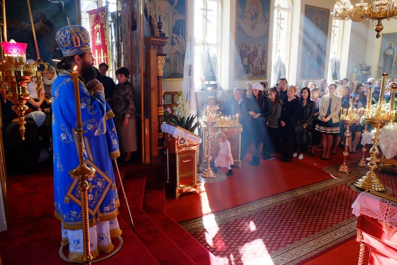 Uroczystości święta Opieki Matki Bożej w Nowym Dworze
