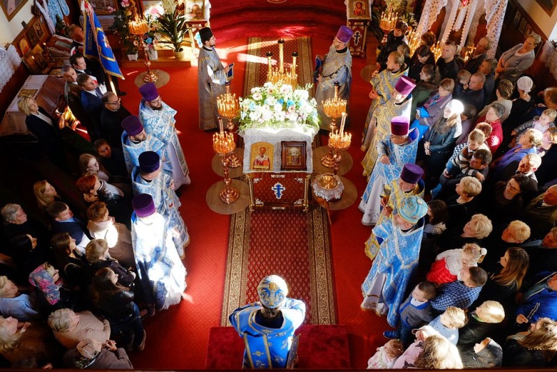 Uroczystości święta Opieki Matki Bożej w Nowym Dworze