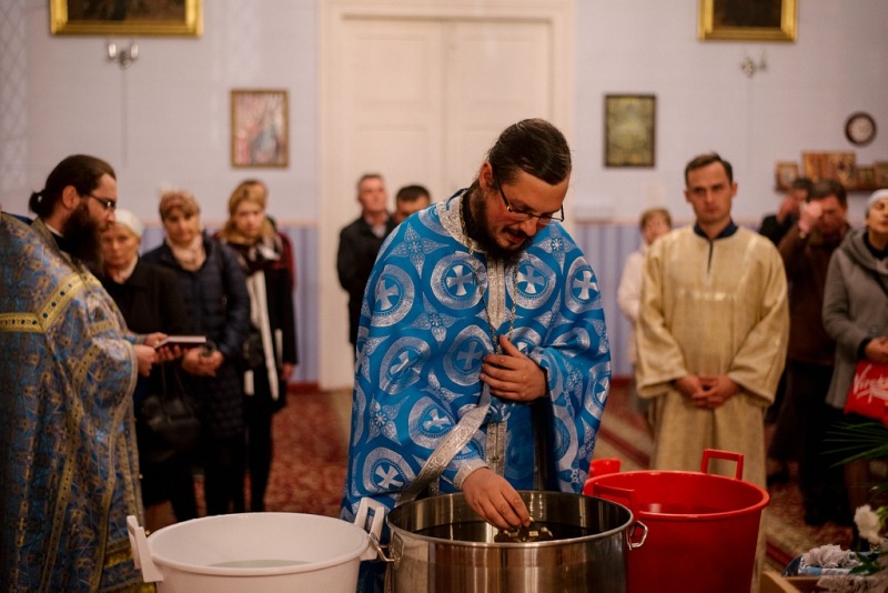 Opieki Matki Bożej w Puchłach