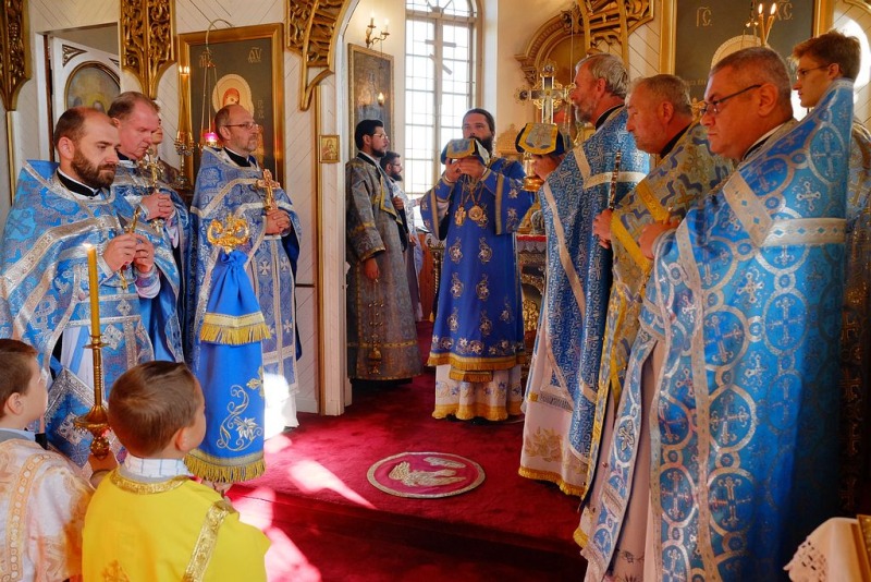 Uroczystości święta Opieki Matki Bożej w Nowym Dworze