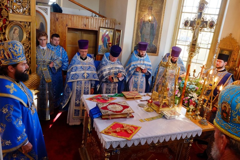 Uroczystości święta Opieki Matki Bożej w Nowym Dworze