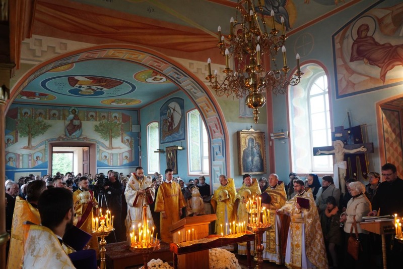 Wyświęcenie nowej polichromii w Topilcu