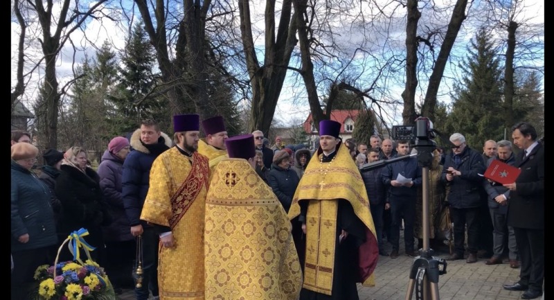 Sahryń - „panichida” na grobach pomordowanych mieszkańców