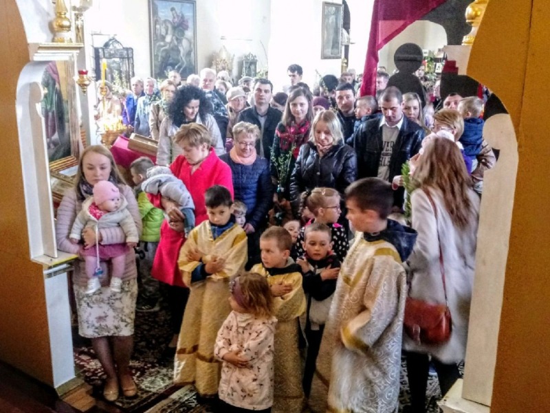 Niedziela Palmowa w parafii ZNMP w Kleszczelach