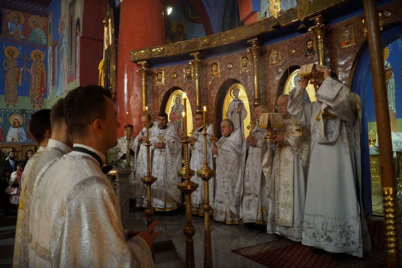 Chrystus Zmartwychwstał! 