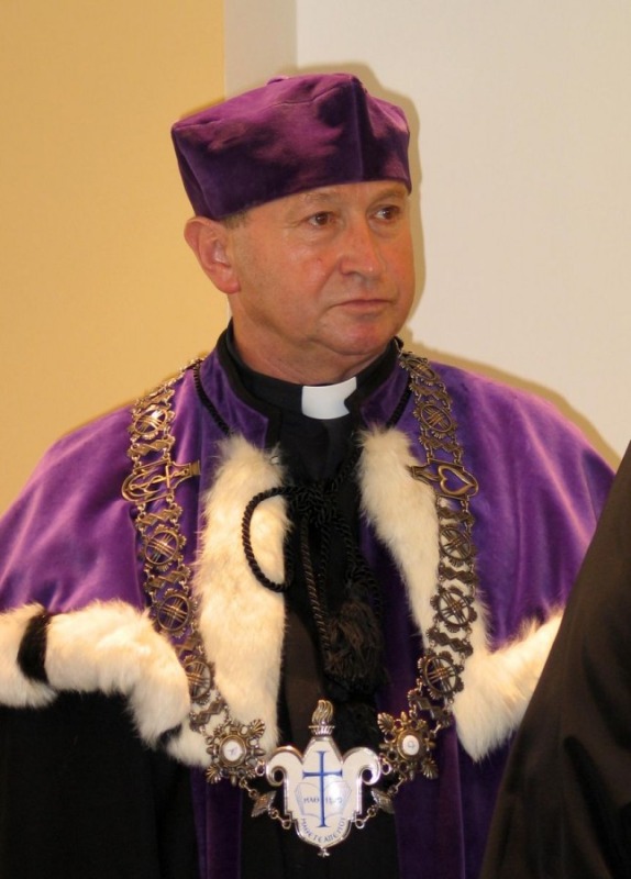 Pierwsza rocznica śmierci ks. prof. dra hab. płk. Mariana Bendzy
