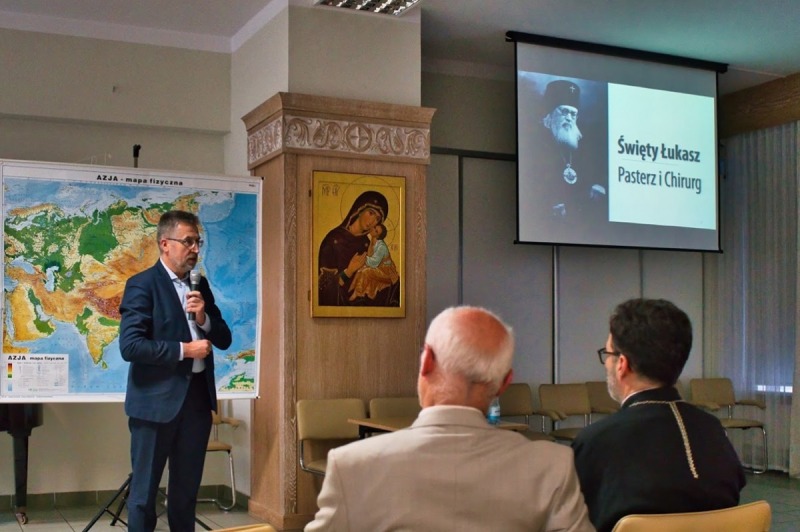 Białystok: panel multimedialny o św. Łukaszu