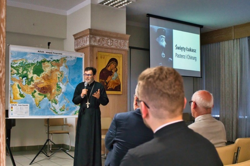 Białystok: panel multimedialny o św. Łukaszu
