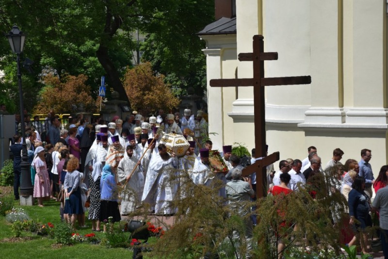 Ku czci śww. Męczenników ziemi Chełmskiej i Podlaskiej.