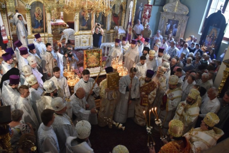 Ku czci śww. Męczenników ziemi Chełmskiej i Podlaskiej.