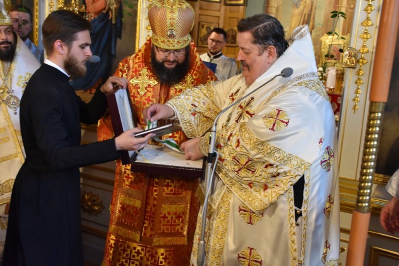 Ku czci śww. Męczenników ziemi Chełmskiej i Podlaskiej.