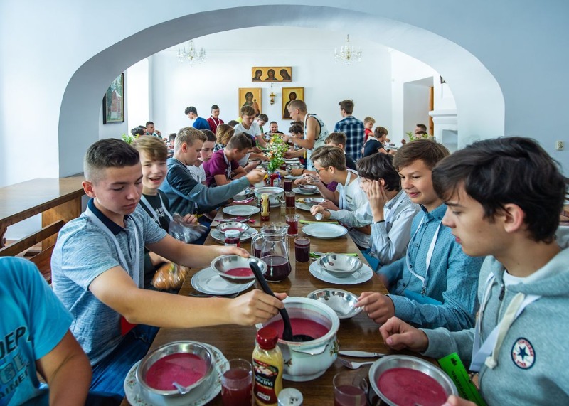 Supraśl: trwa obóz dla prysłużników