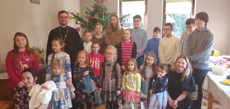 Stargard: święta i choinka parafialna