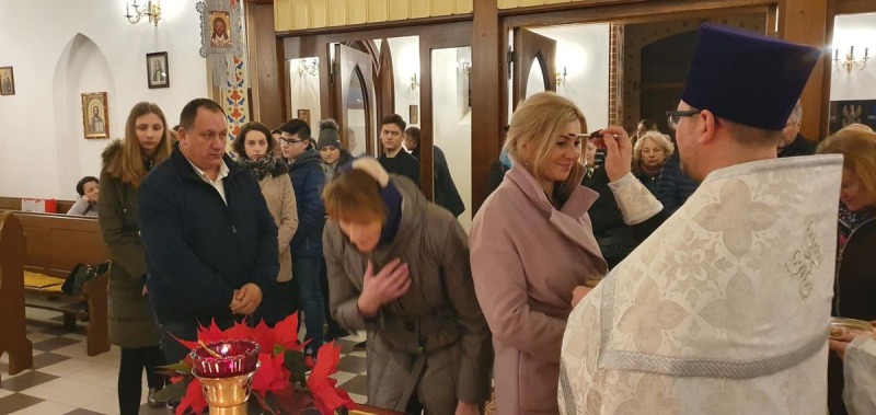 Stargard: święta i choinka parafialna