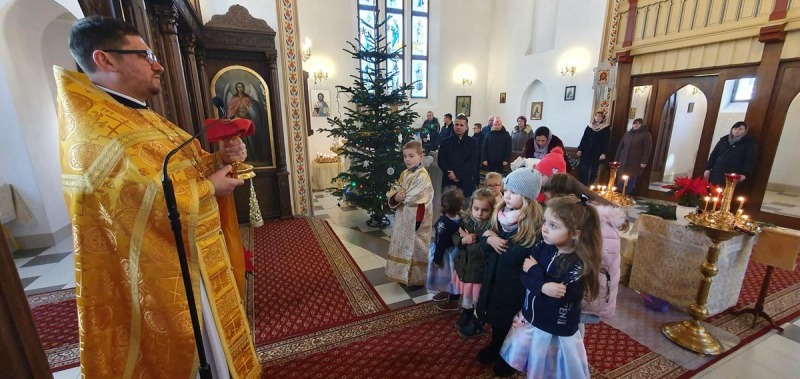 Stargard: święta i choinka parafialna