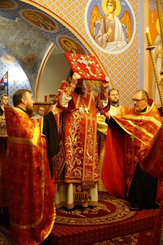 Czyn Podwyższenia Krzyża Pańskiego we wrocławskiej katedrze
