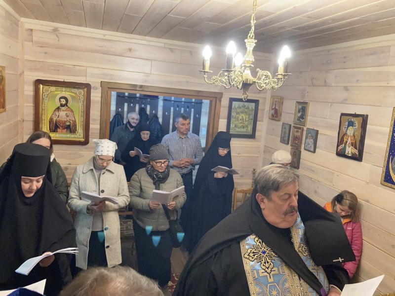 Akatyst przed Ikoną Matki Bożej Leśniańskiej