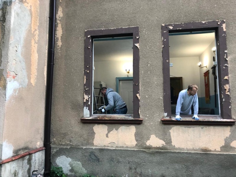 Prace remontowe w cerkwi św. Jerzego w Łobzie
