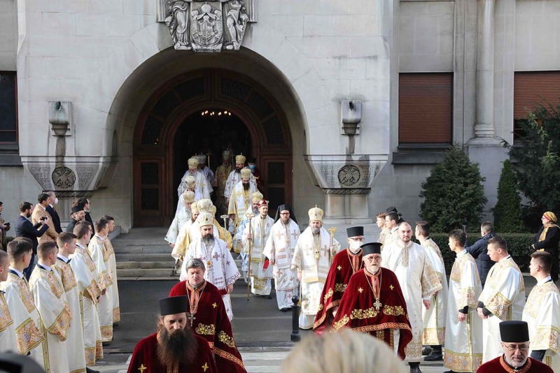 Intronizacja nowego serbskiego patriarchy Porfiriusza