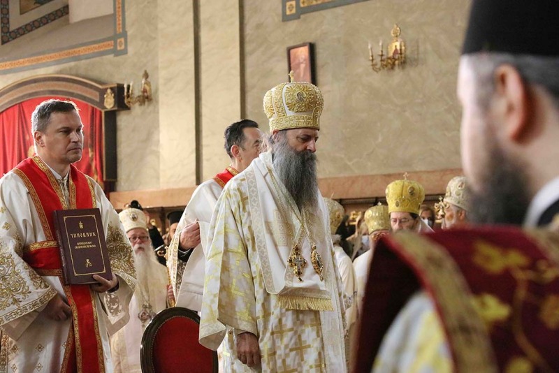 Intronizacja nowego serbskiego patriarchy Porfiriusza
