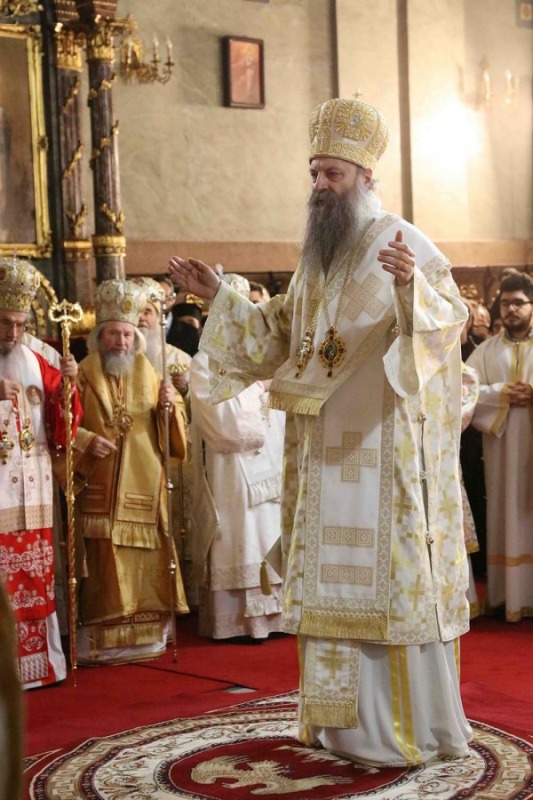 Intronizacja nowego serbskiego patriarchy Porfiriusza