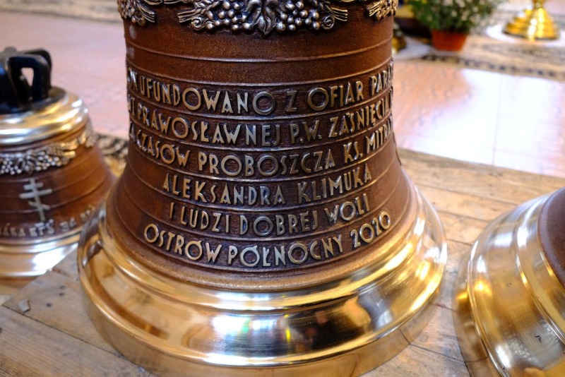 Nowe dzwony w ostrowskiej parafii