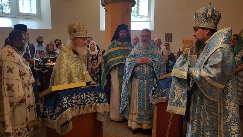 Uroczystości oświęcenia krzyża i placu pod budowę Cerkwi w Opolu