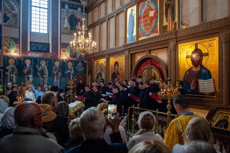 Chór Kijowskiej Duchownej Akademii w Supraślu