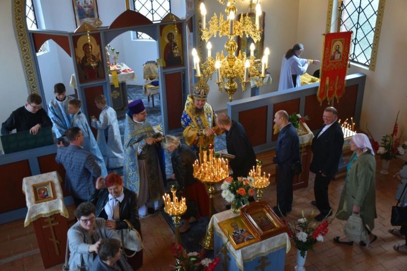 Radosny dzień dla parafii w Dolicach