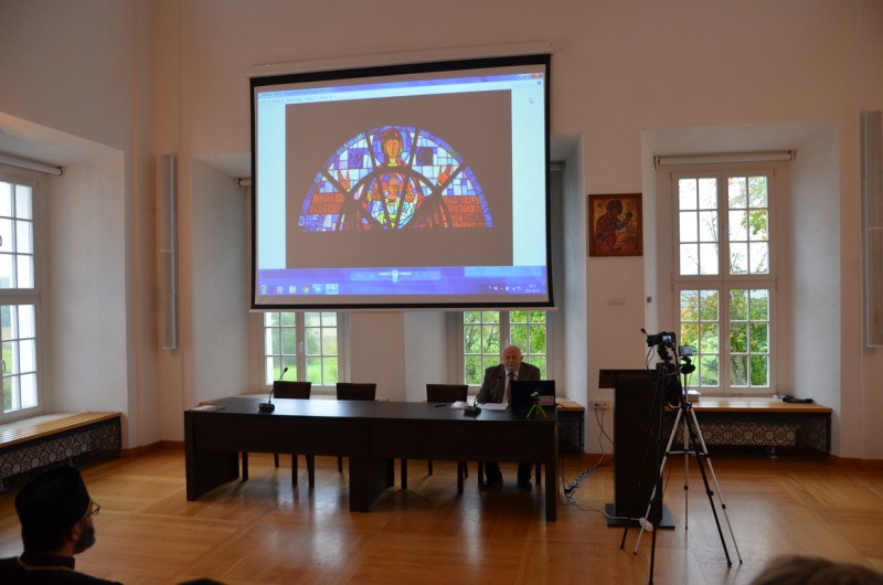 Konferencja z okazji 30-lecia Policealnego Studium Ikonograficznego w Bielsku Podlaskim